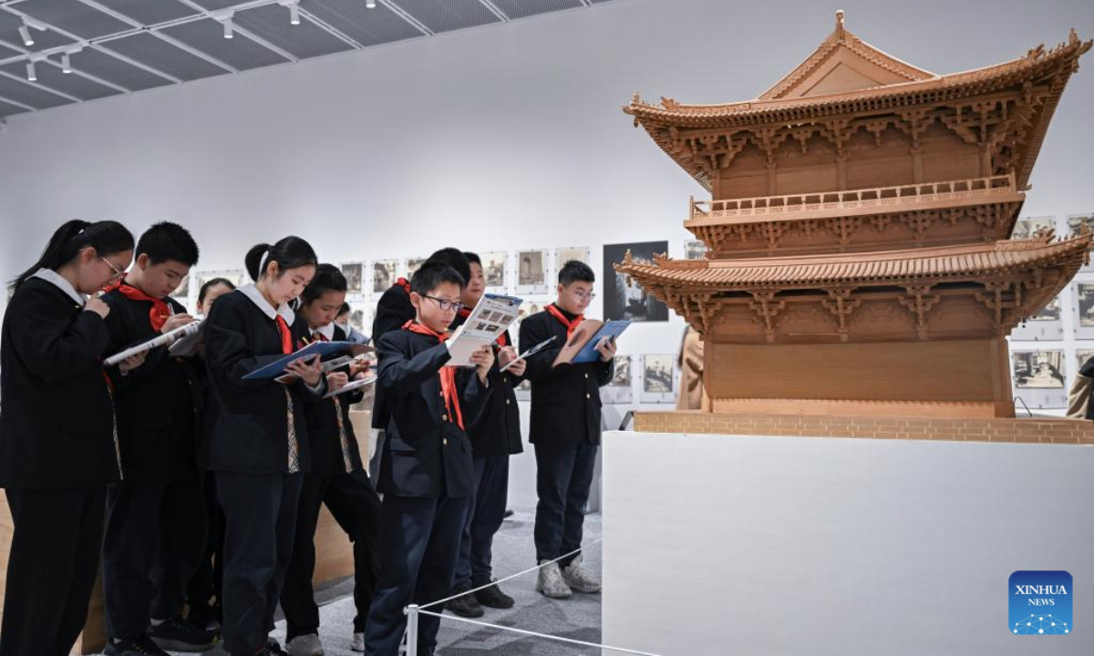 之間往往只